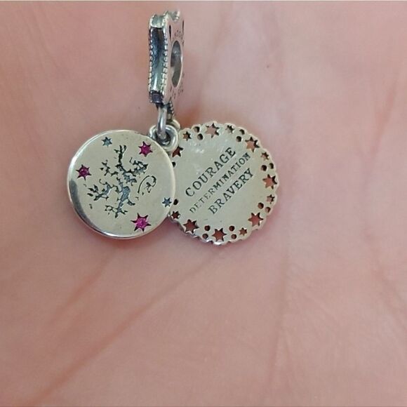 925 Silver Gryffindor Harry Potter Charm - Picture 7 of 7